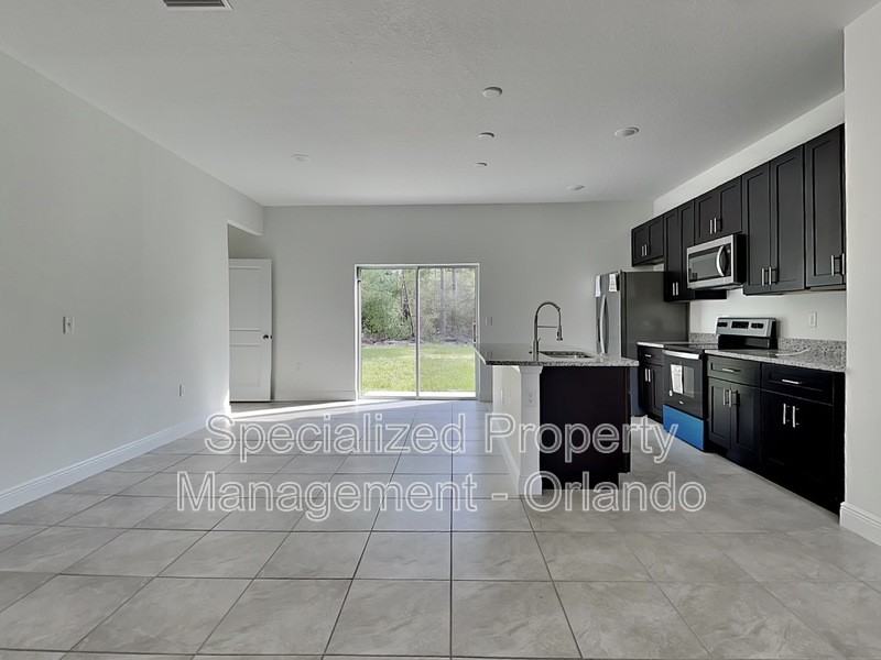 560 Marion Oaks Blvd - Photo 5 of 23