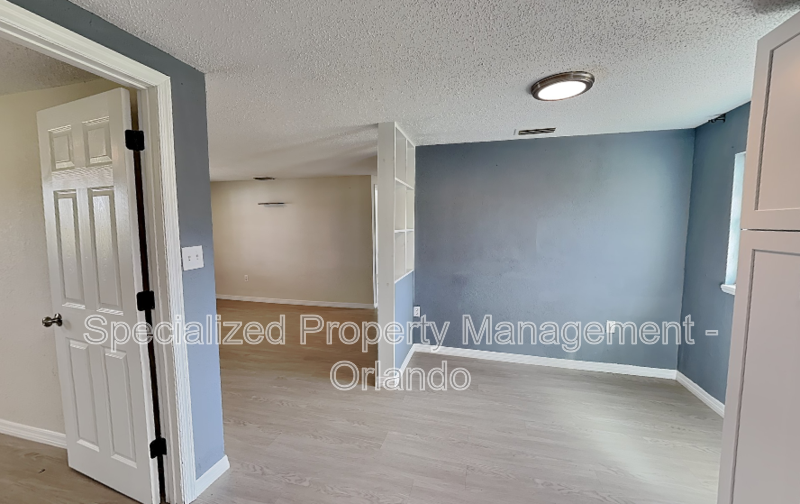 502 Dunbar Ave - Photo 5 of 17