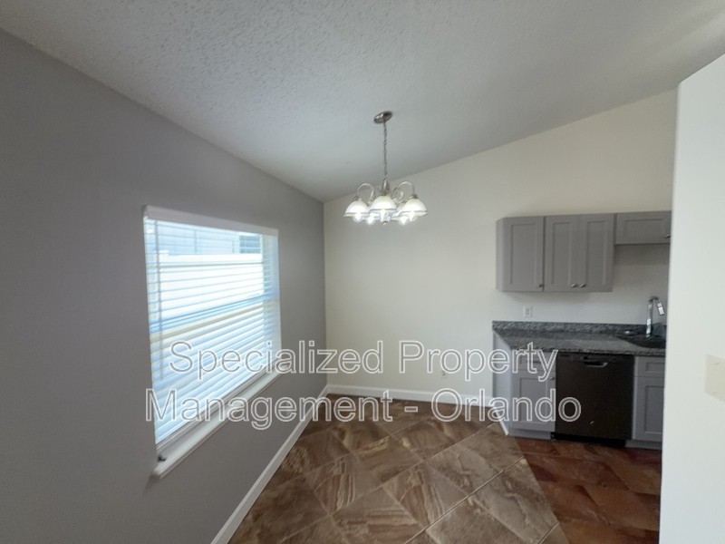 502 San Gabriel Ct - Photo 4 of 18