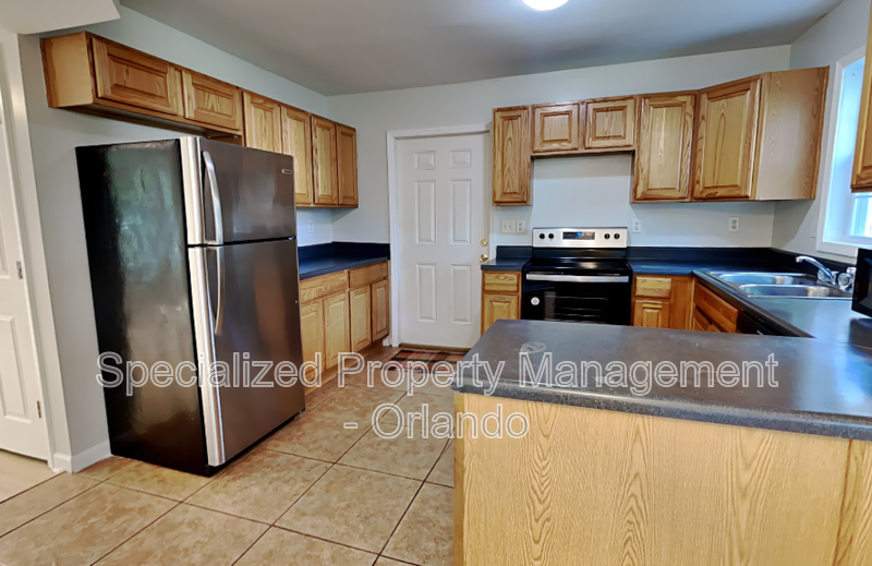 838 S Parramore Ave - Photo 6 of 25