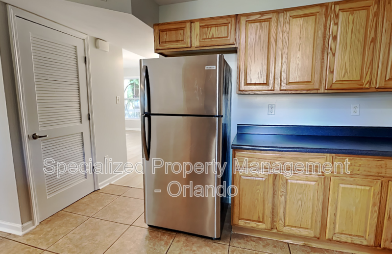 838 S Parramore Ave - Photo 7 of 25