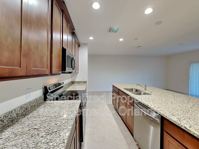 1615 Cloudy Ct - Photo 7 of 31
