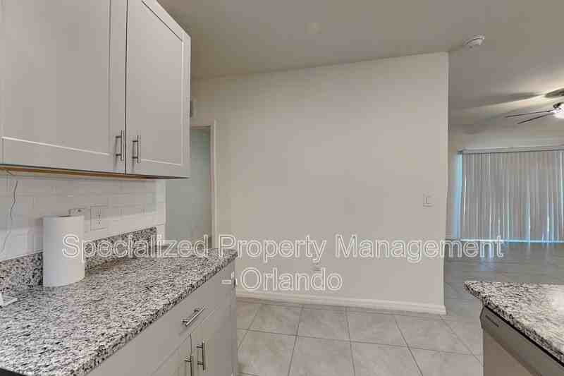 230 Meghan Cir - Photo 7 of 27