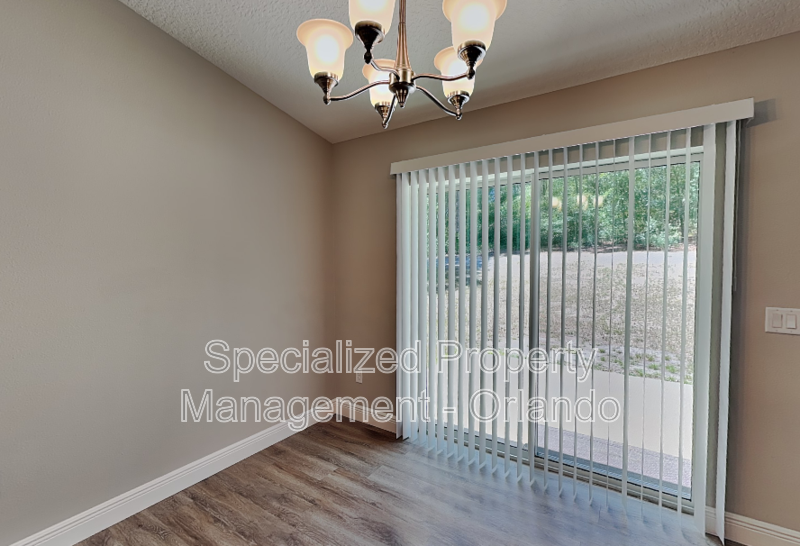7961 N Primrose Dr - Photo 3 of 21