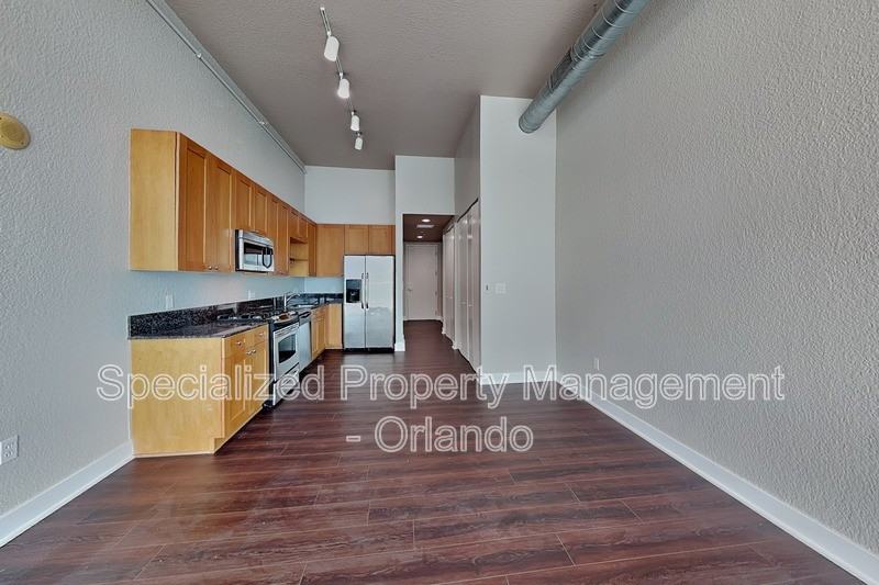 150 E Robinson St #627 - Photo 5 of 15