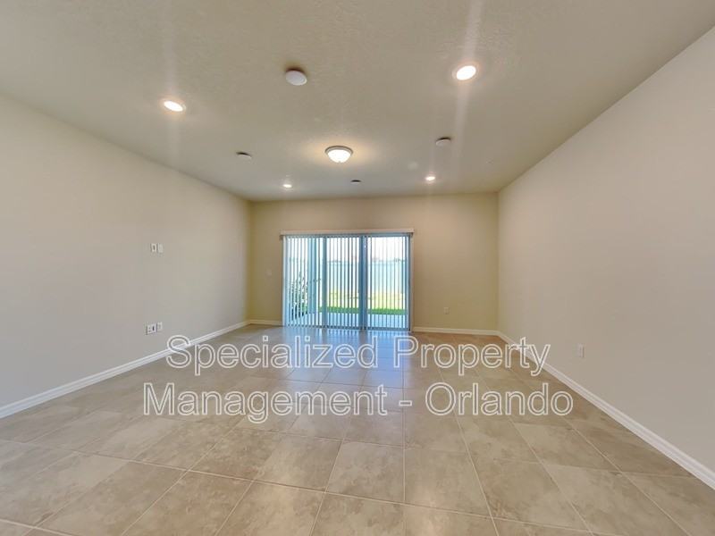 3117 Emerald Acres Ln - Photo 7 of 23