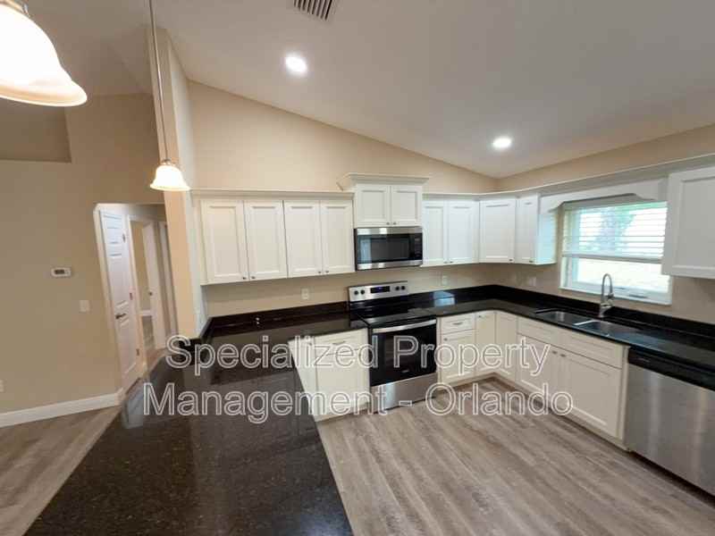 7491 N Galt Pt - Photo 2 of 15