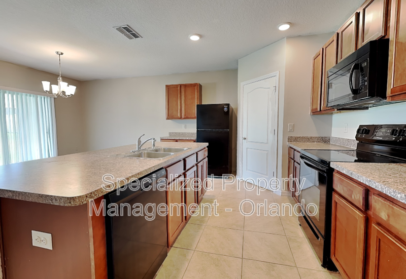 178 Fall Glo Rd - Photo 2 of 21