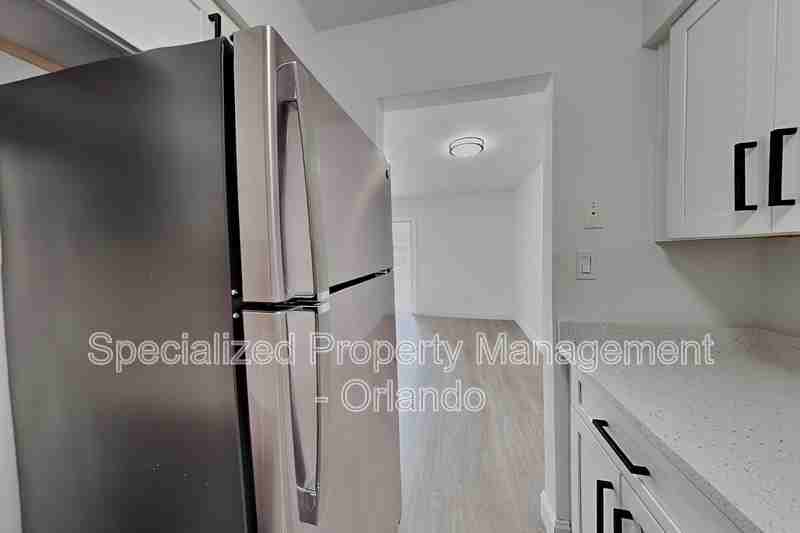 7309 Daniel Webster Dr #D - Photo 3 of 14