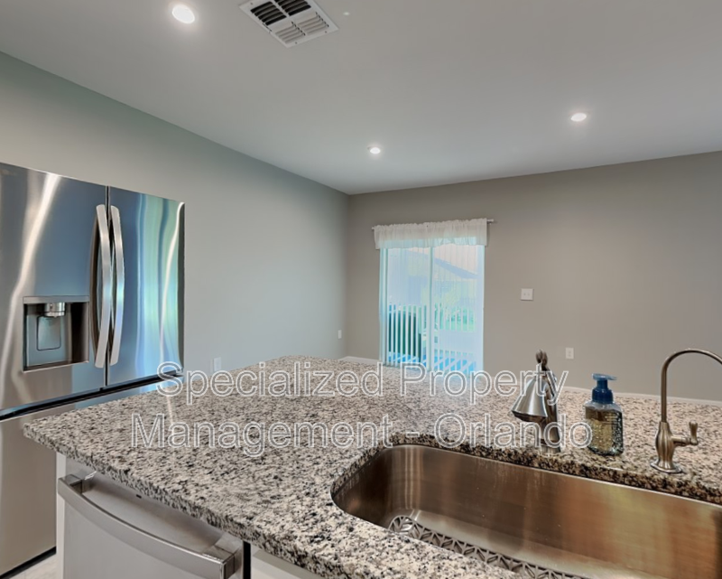 186 Piave St - Photo 5 of 26