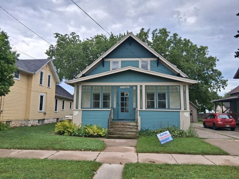 343 W 14th Ave - Photo 2 of 16