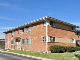 featured image of 1422 Carol St #2B
