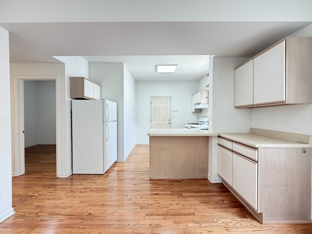 5783 N Ridge Ave #2 - Photo 2 of 21