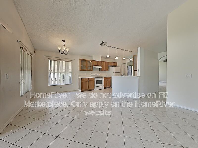 4133 Boca Woods Dr - Photo 5 of 18