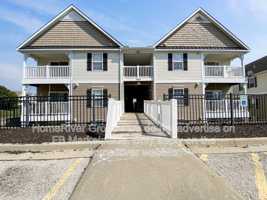 featured image of 8020 N Drury Ave #3A