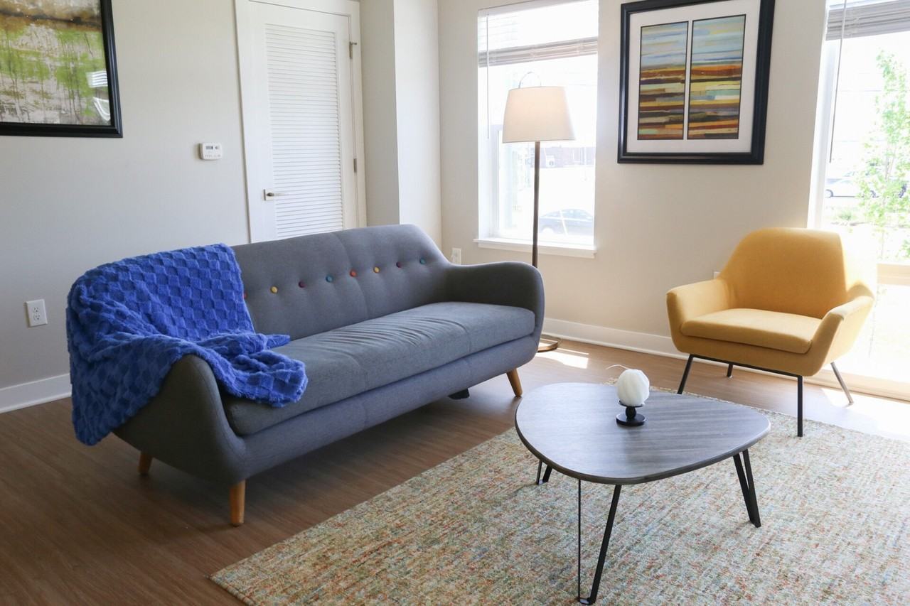 Lakewood Place Apartment Village - Photo 4 of 28