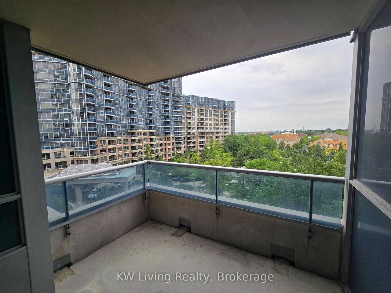 33 Cox Boulevard #701 - Photo 5 of 18