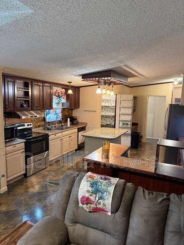 906 Rolling Meadows Rd - Photo 6 of 22