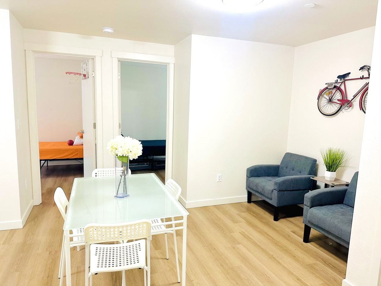 Radian Apartments - Photo 4 of 50
