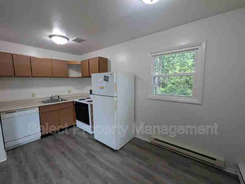 3705 Sleepy Hollow Ln - Photo 6 of 14