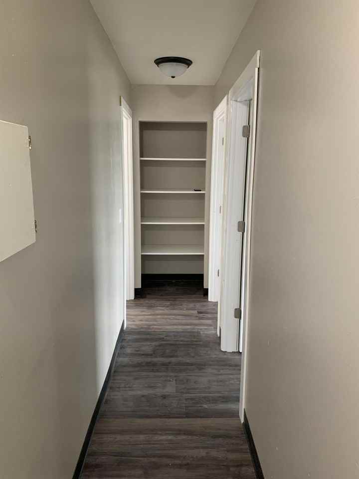 1184 Western Avenue - Photo 5 of 10