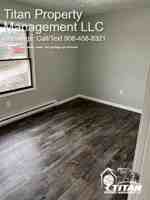 featured image of 605 Lakeshore Dr