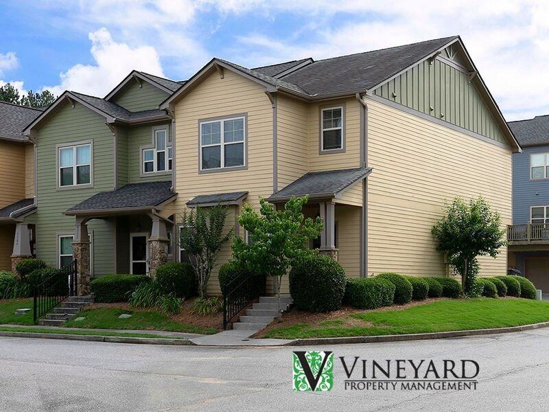 4300 Sandy Pointe - Photo 3 of 35