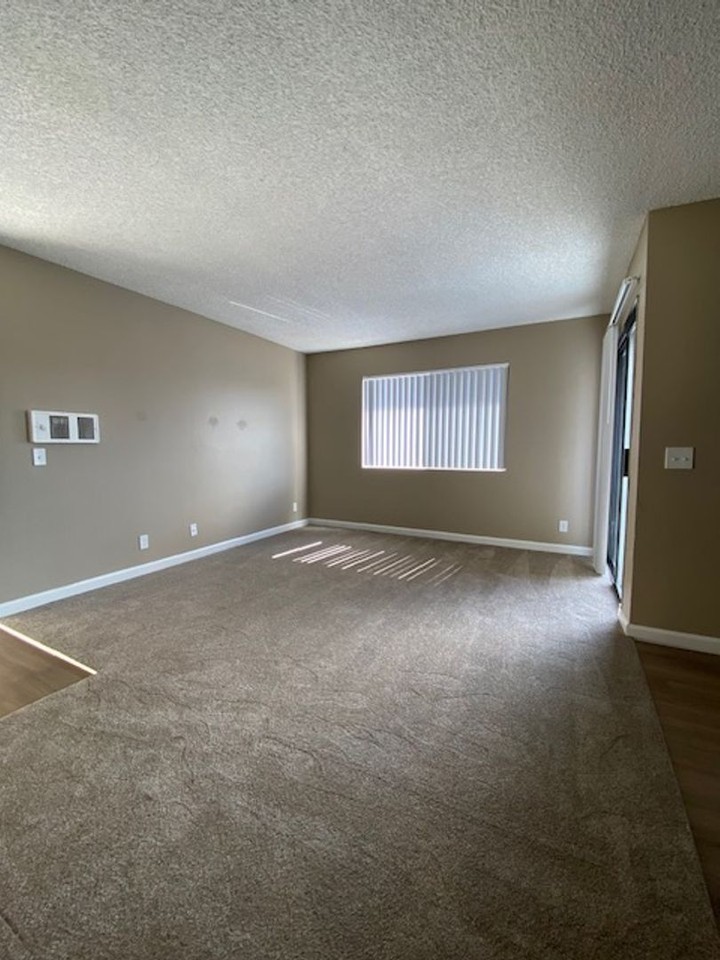 Summer Brook Apartments - Photo 4 of 23