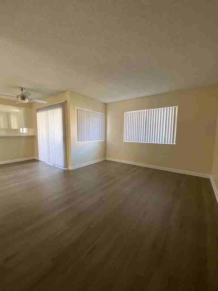 Summer Brook Apartments - Photo 3 of 27