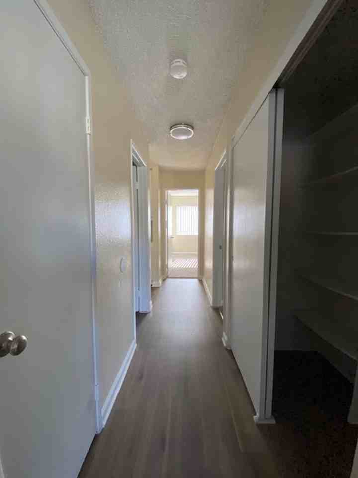 Summer Brook Apartments - Photo 7 of 27
