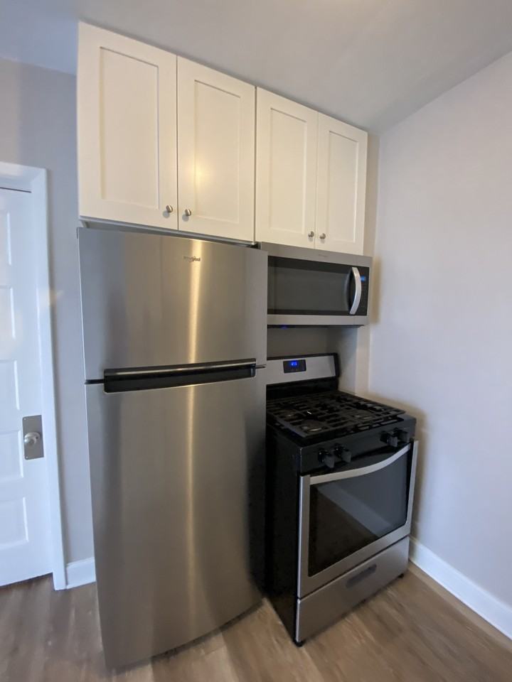 12800 Madison - Photo 7 of 13
