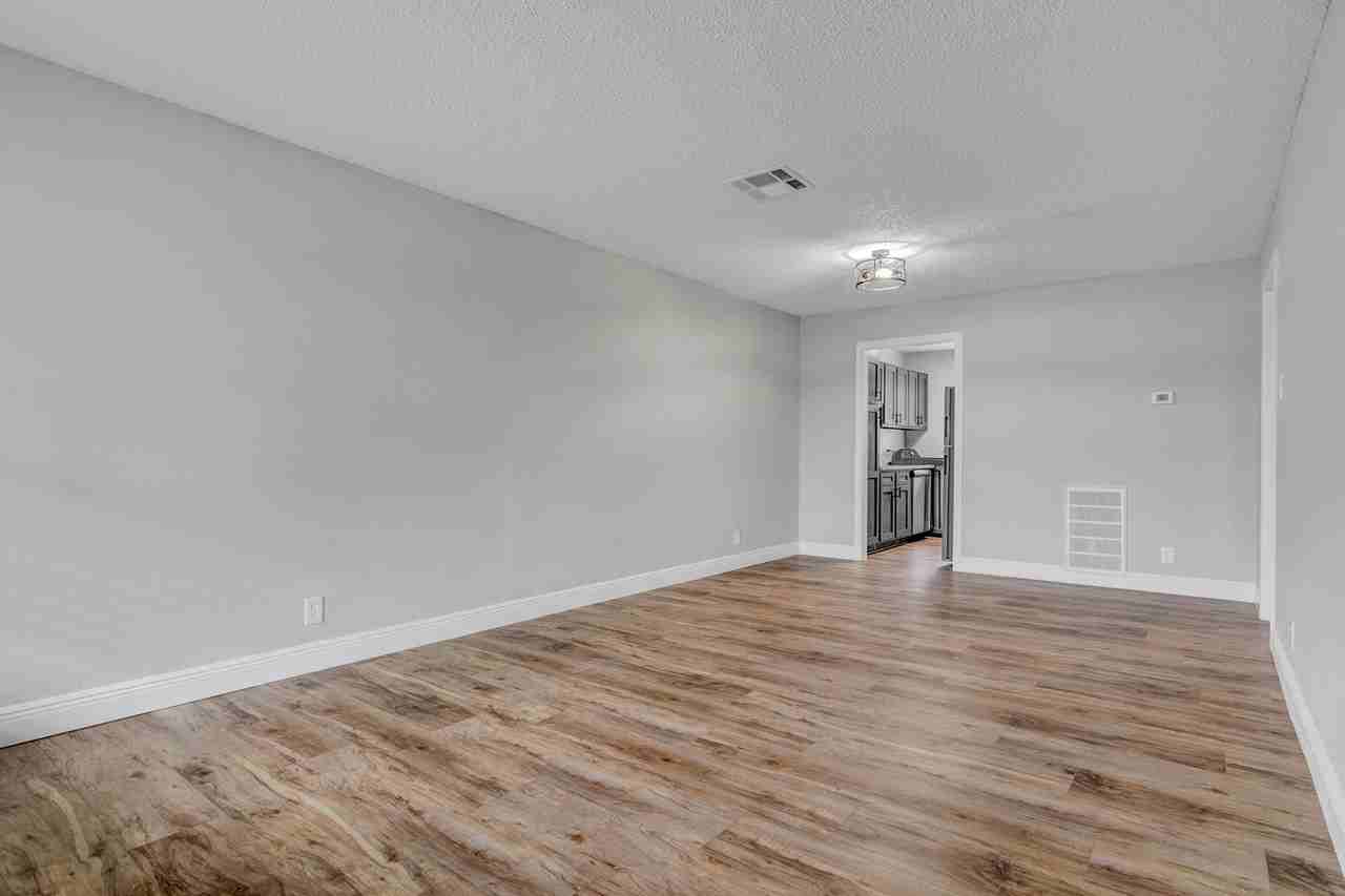 BK5 - 6860 Prutzman Road - Photo 2 of 13