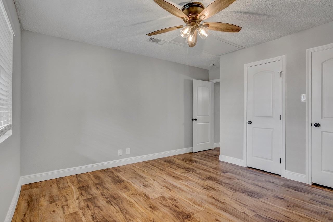 BK5 - 6860 Prutzman Road - Photo 3 of 13