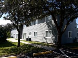 featured image of 1050 Wayne Ave