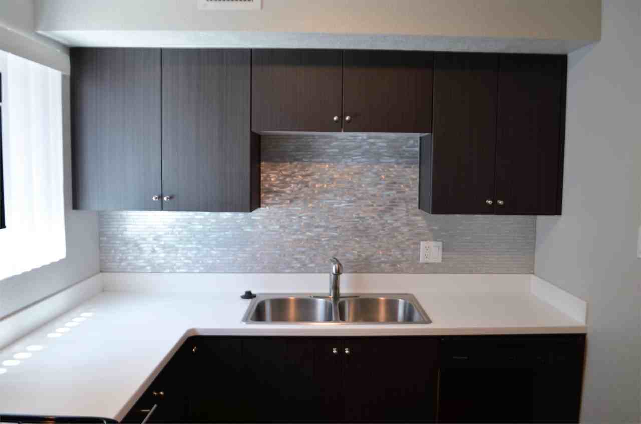 326 West Earll Drive NEW - Photo 2 of 29