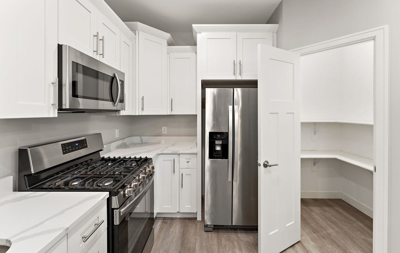 Stone Haven Townhomes - Photo 3 of 39