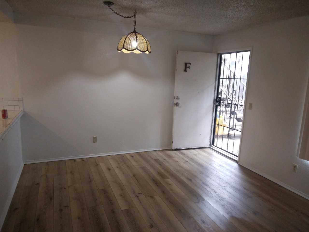 46th Street Villas - Photo 3 of 40