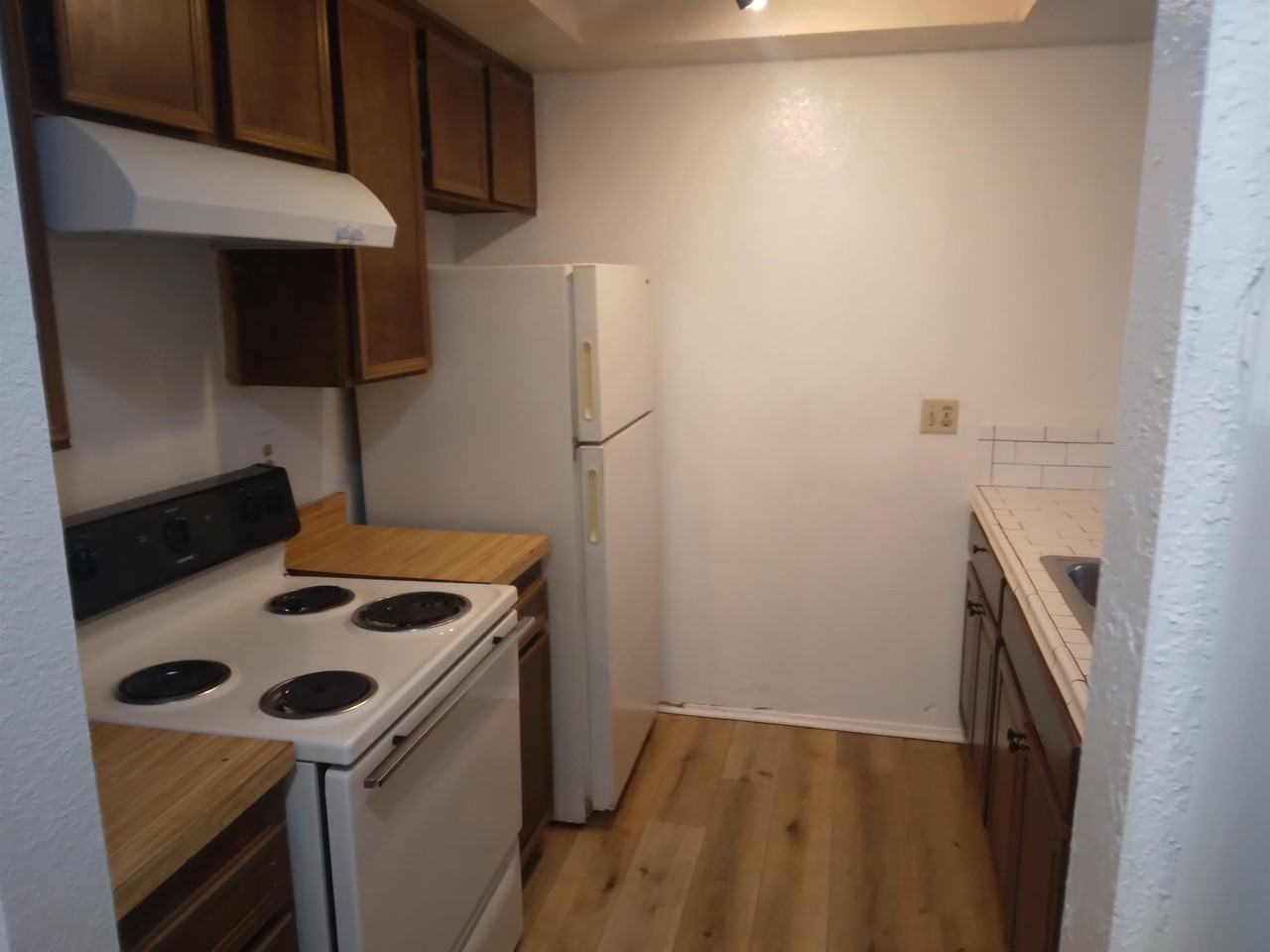 46th Street Villas - Photo 6 of 40