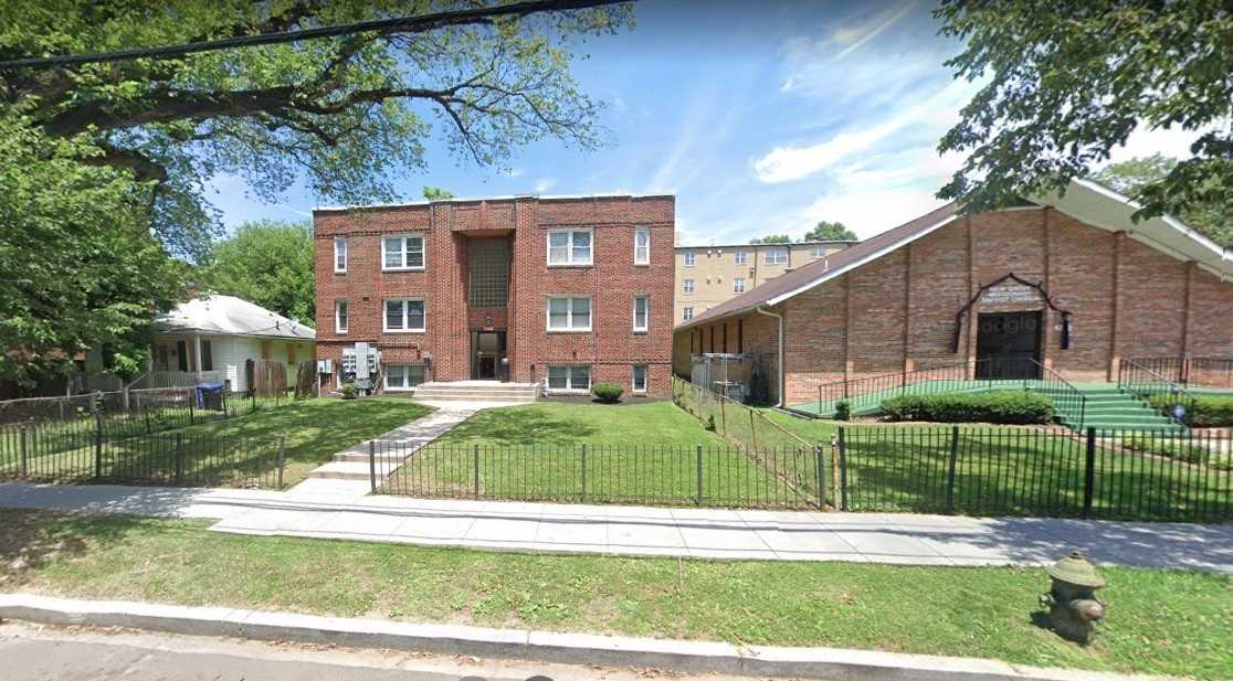 4236 Benning Road, NE - Photo 2 of 14