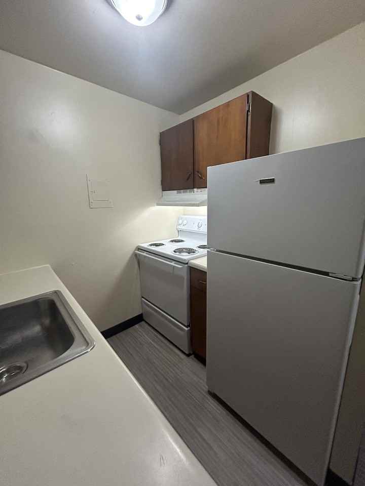 Norman Arms Apartments - Photo 6 of 50