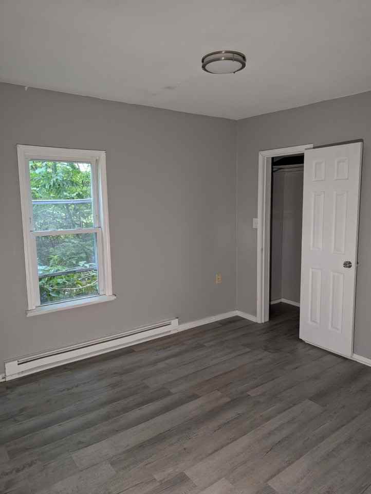 24 Tremont Avenue - Photo 4 of 13