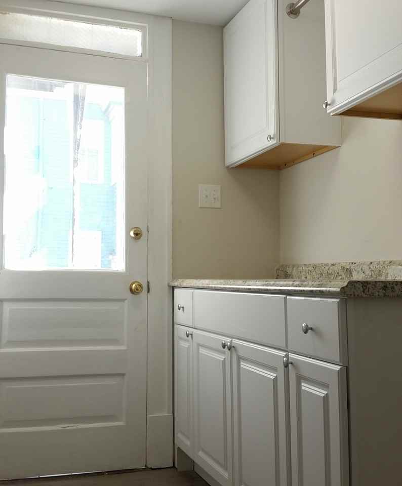 203-205 E Gwinnett St. - Photo 2 of 10