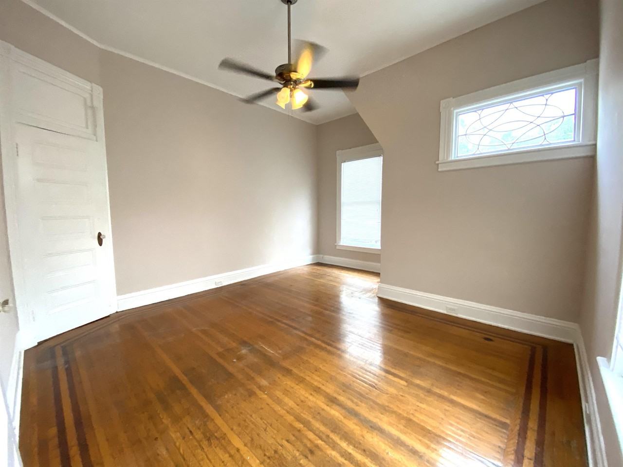 118 East 31st Street - Photo 7 of 18