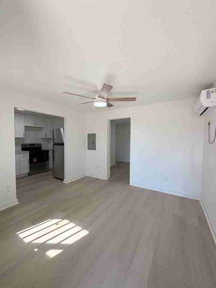 201 Lowery Drive - Photo 5 of 30