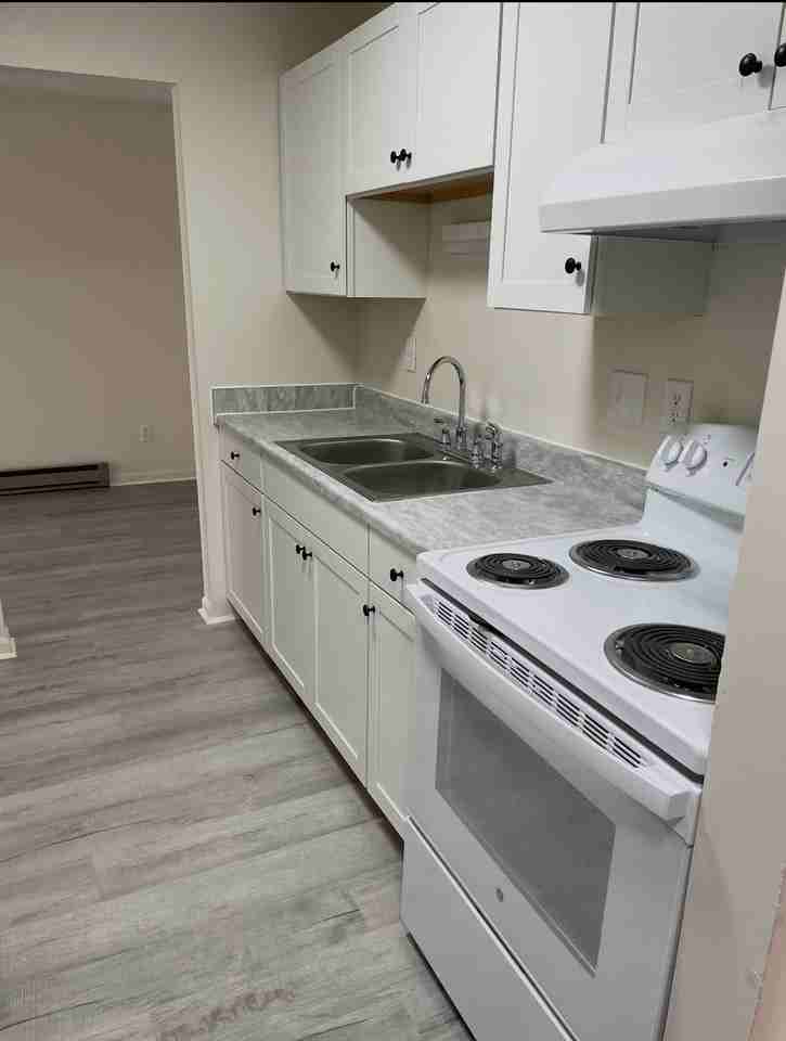 1000 Croghan Street - Photo 4 of 11