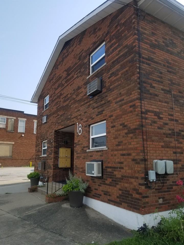18 South Main Street - Photo 3 of 13