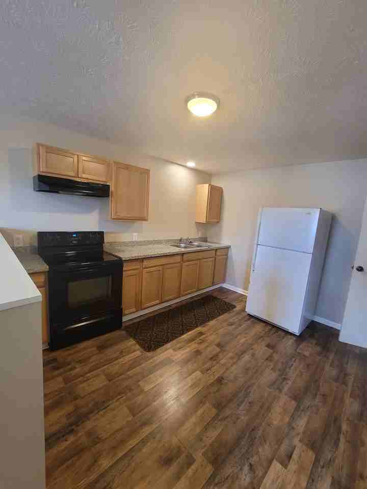 18 South Main Street - Photo 6 of 13