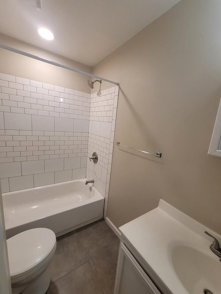 18 South Main Street - Photo 7 of 13