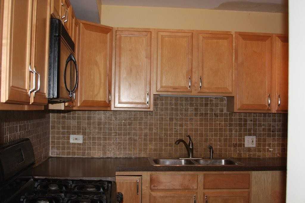 7642 S Exchange - Photo 4 of 11