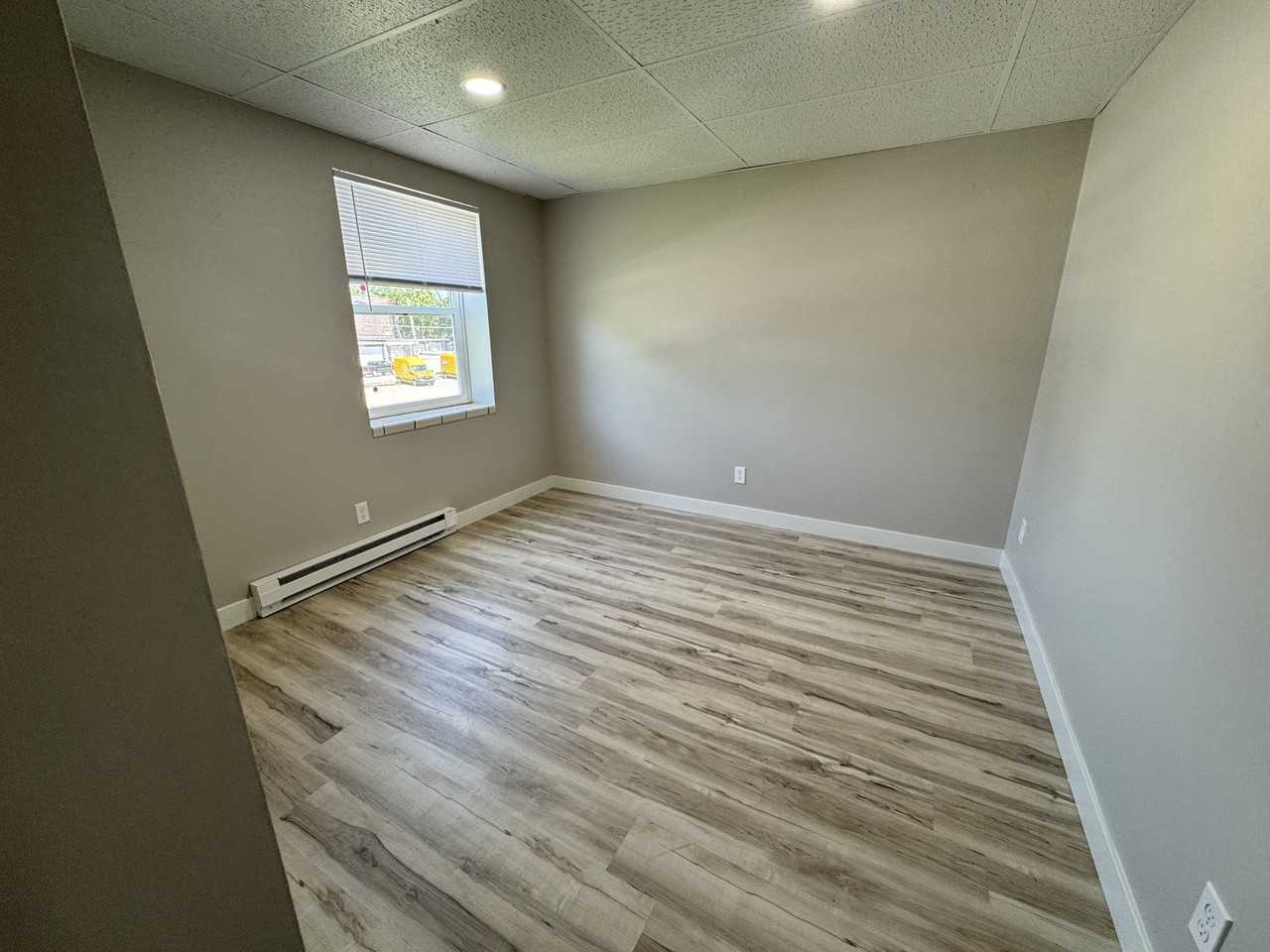 1109 South Main Street - Photo 7 of 40